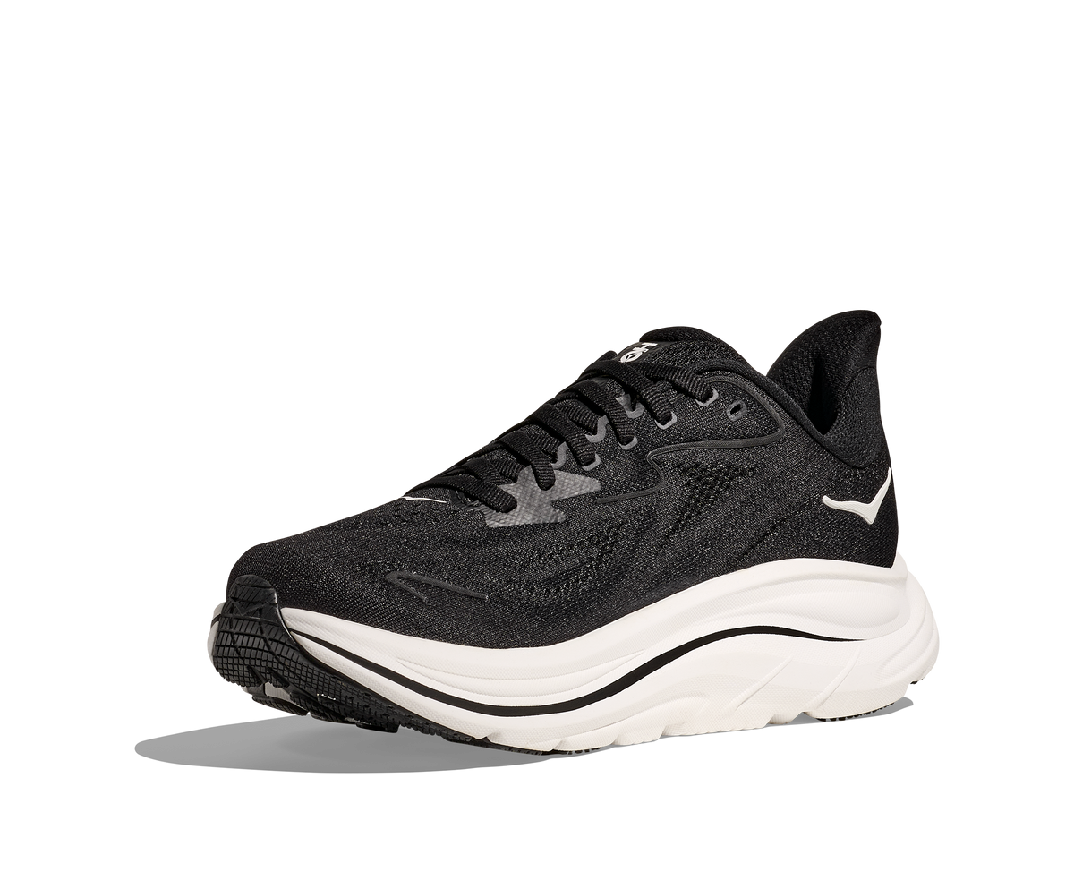 Women's Clifton 10 - Black / White