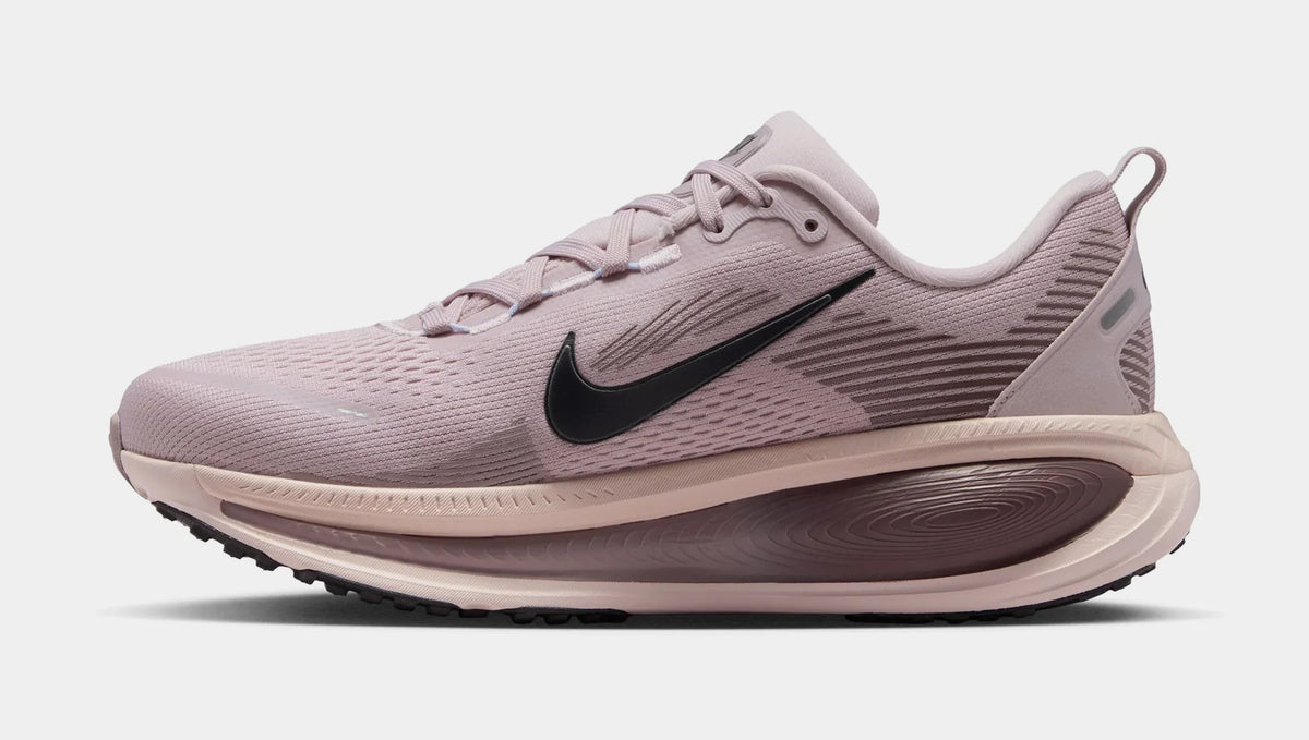 Women's Nike Vomero 18