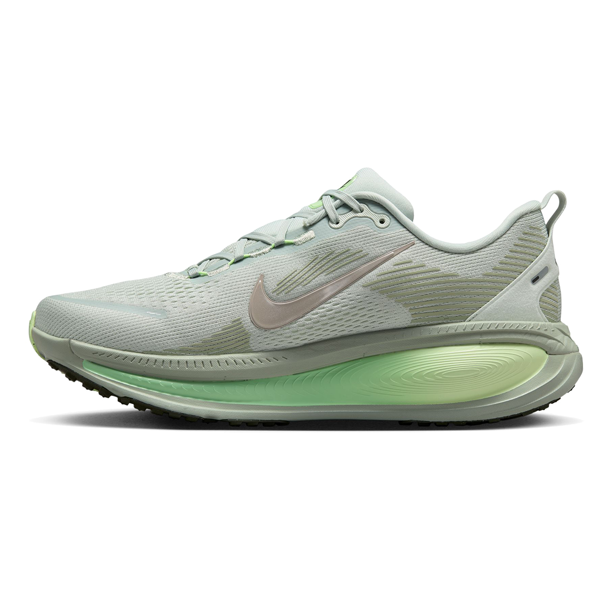 Nike Vomero 18