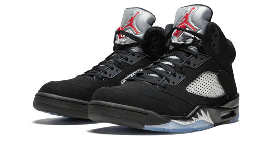 Air Jordan 5 Retro OG "Black / Metallic"